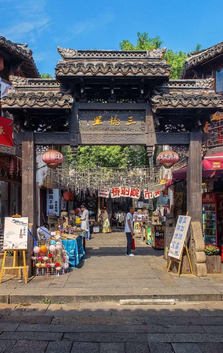 小猫钓鱼游戏龙王版有船